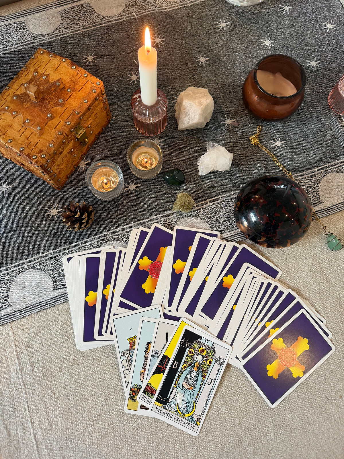 Korten som verktyg – Tarotkurs (online)